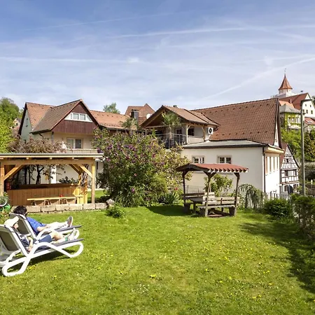 Apartment-Haus Gundelfinger شقة Gräfenberg