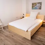 Apartment-haus Gundelfinger Apartman *